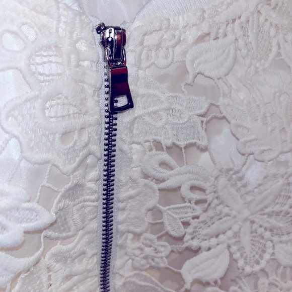 Joes Jeans. Size medium. Celeste bomber jacket. NWT - Picture 4 of 6